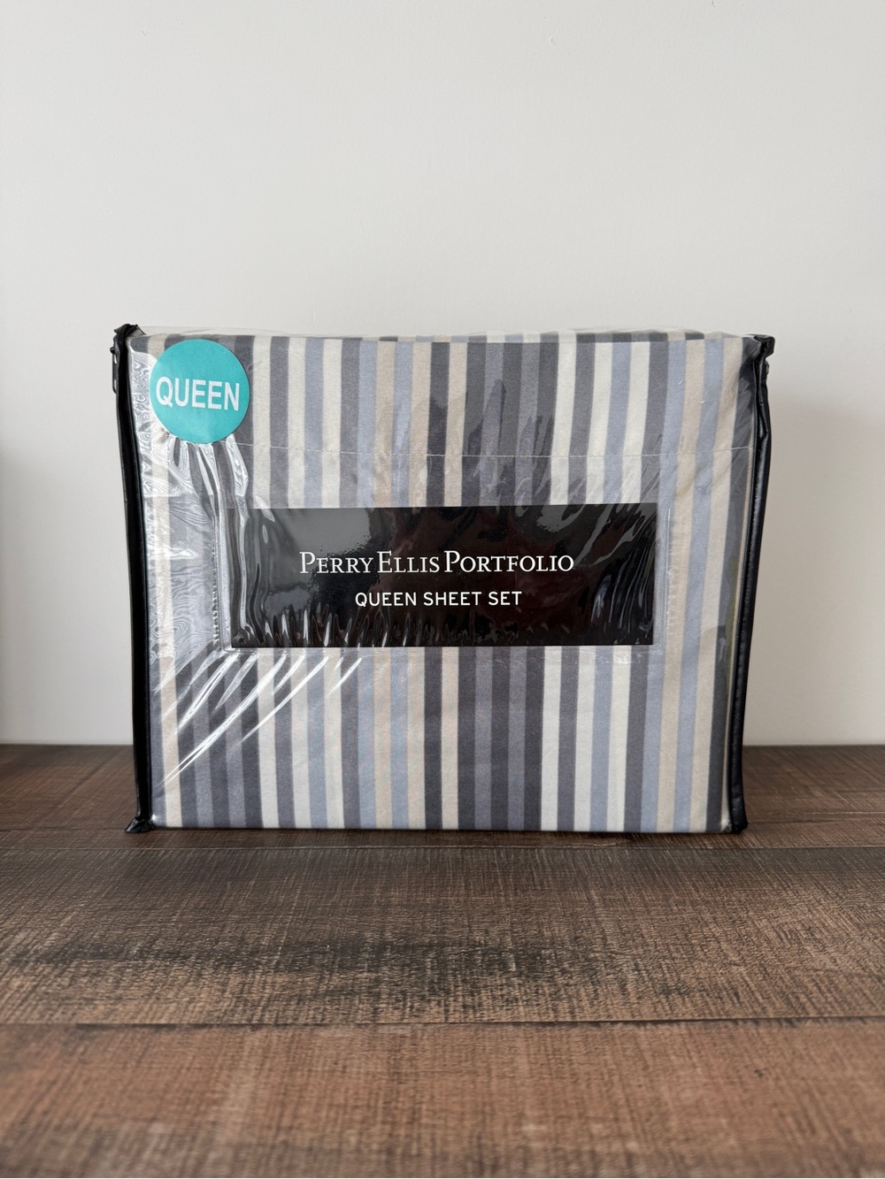 Perry Ellis Queen Sheet Set - Gray and Blue Striped